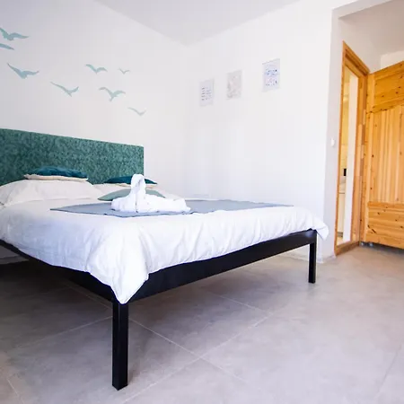 Victoria I Blisko Plazy Guest house